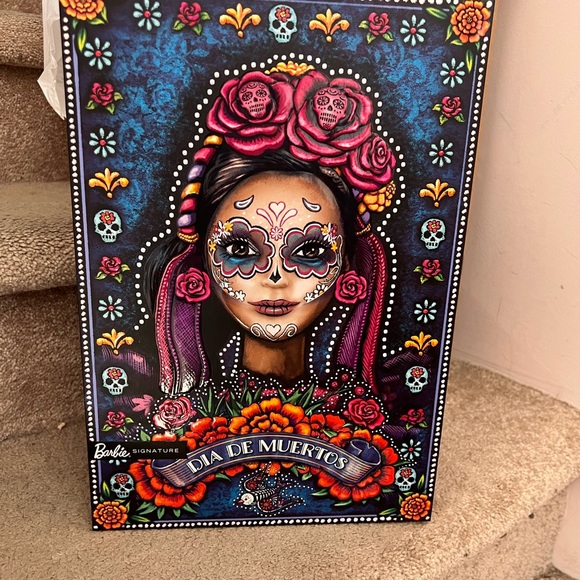 Barbie signature 2022 Día De Muertos Doll new in box! - Picture 2 of 4